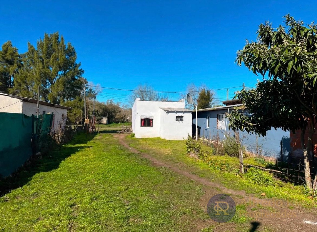 Excelente ubicacion. Vivienda y galpon sobre hermoso lote