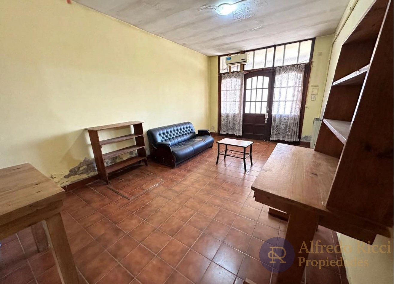 VIVIENDA + LOCAL COMERCIAL