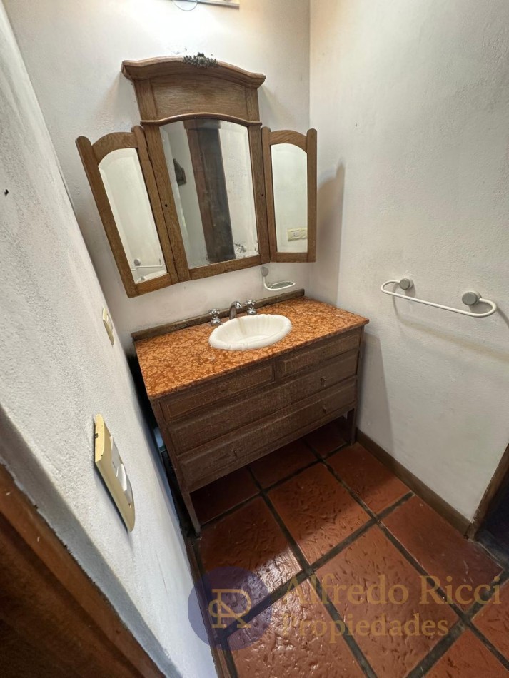 ESTABLECIMIENTO RURAL "LA MARIA UGE"