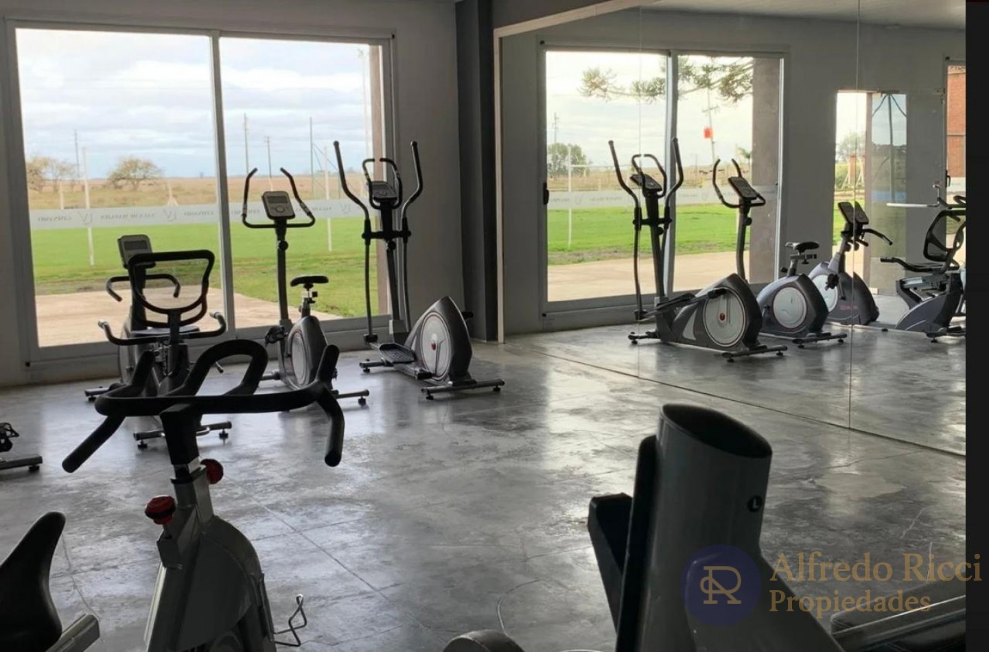 HERMOSO LOTE EN LA VICTORIA GOLF & COUNTRY CLUB GENERAL MADARIAGA.