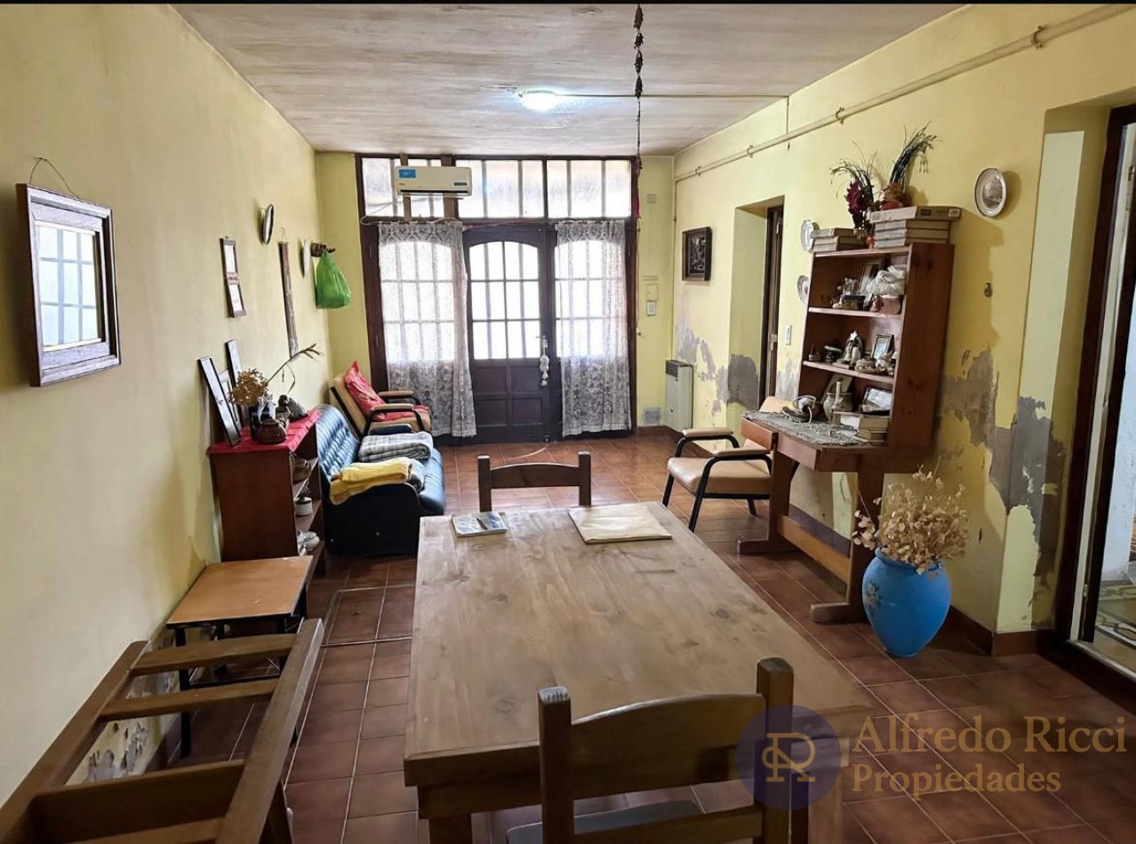 VIVIENDA + LOCAL COMERCIAL
