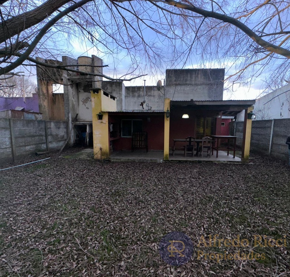 VENTA - CASA EN BARRIO BANCO PROVINCIA