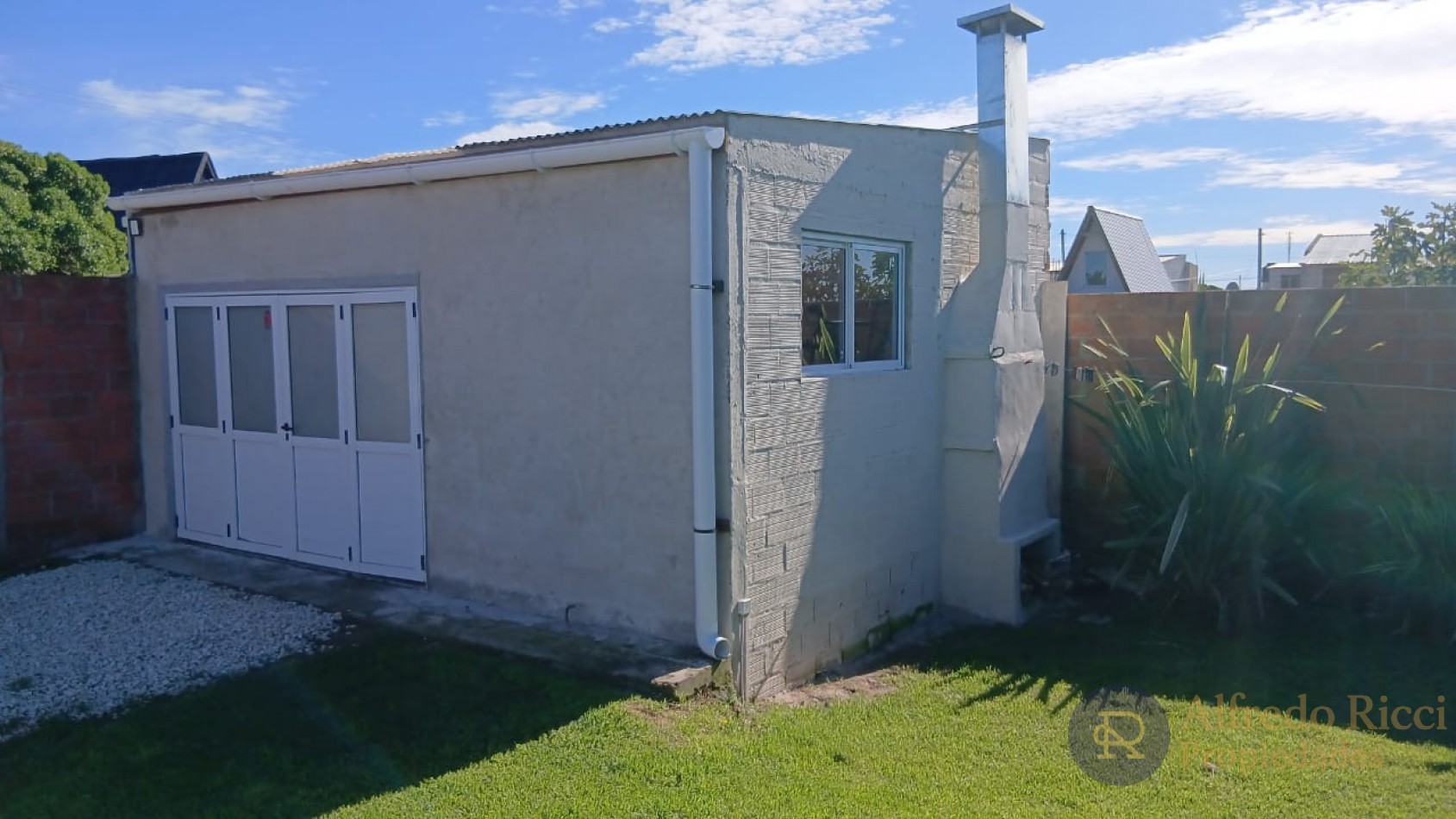DISEÑO, NATURALEZA Y CALIDAD CONSTRUCTIVA A PASOS DEL MAR, EN MAR DEL PLATA